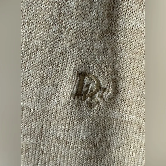 Vintage Christian Dior Tan Sweater Men’s Vintage V Neck Sweater Size Medium‎